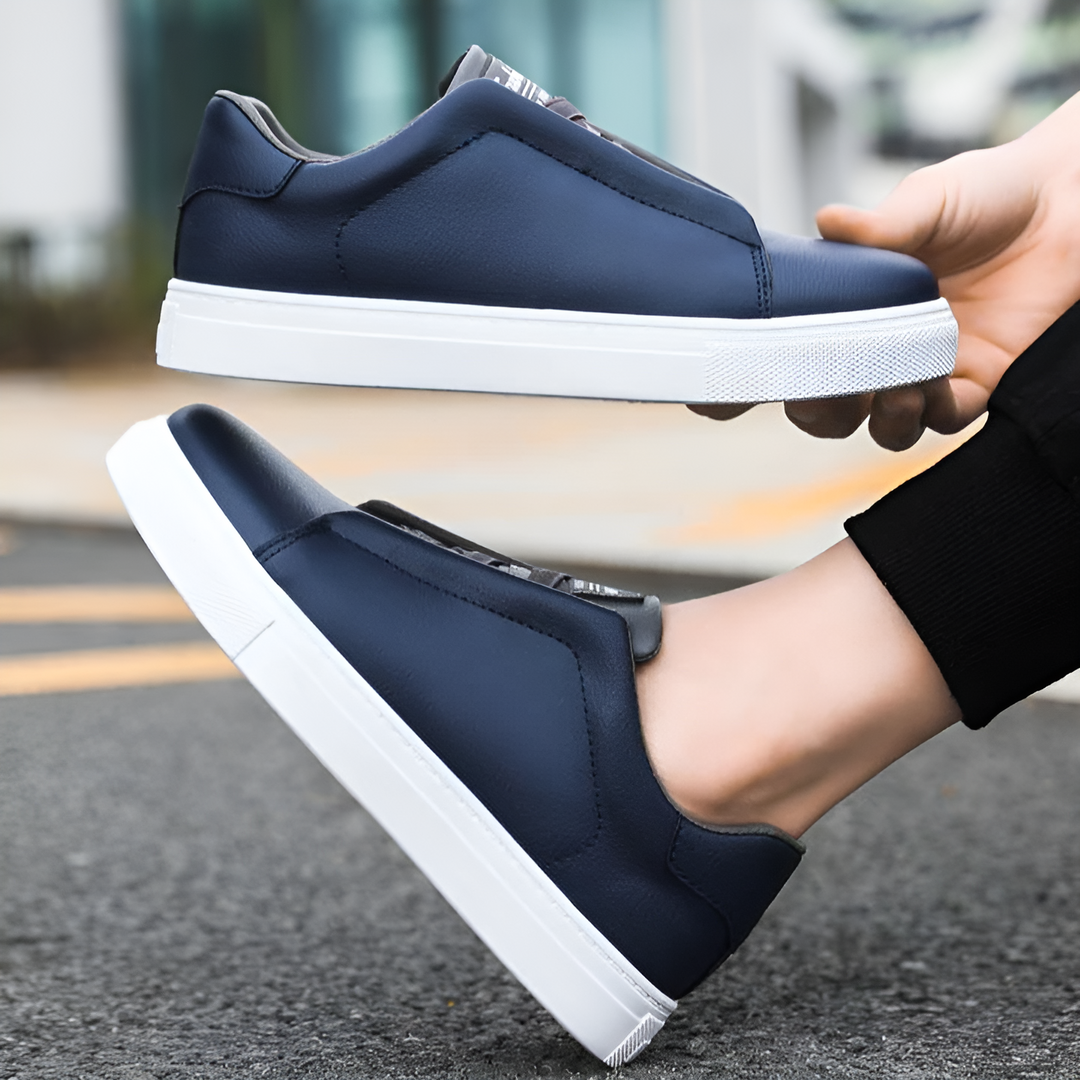Men’s Low-Top Minimalist Casual Sneaker