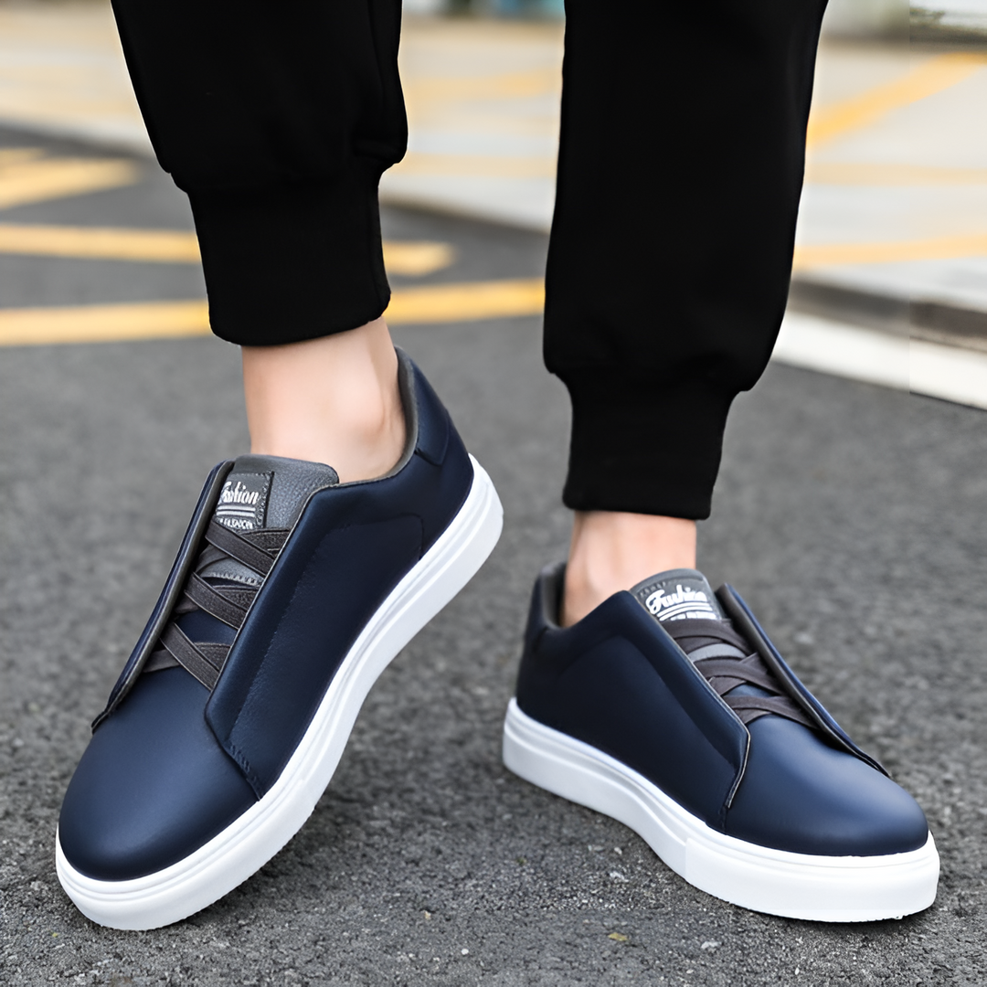 Men’s Low-Top Minimalist Casual Sneaker