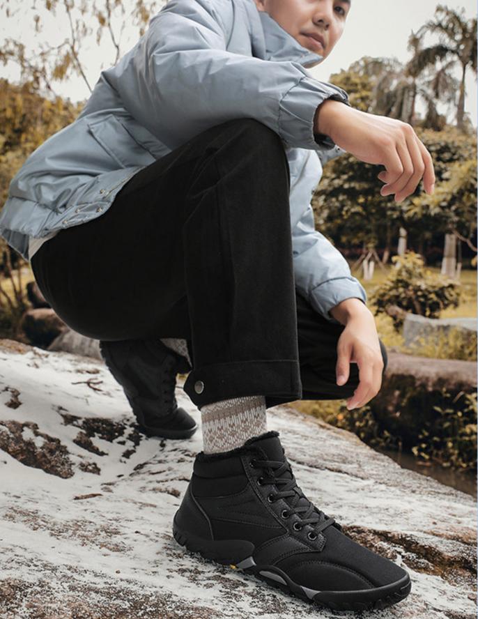 Men’s Cushioned Mid-Top Casual Sneakers