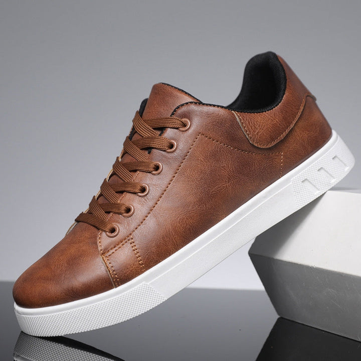 Men’s Casual Lace-Up Sneakers with Leather-Look Finish