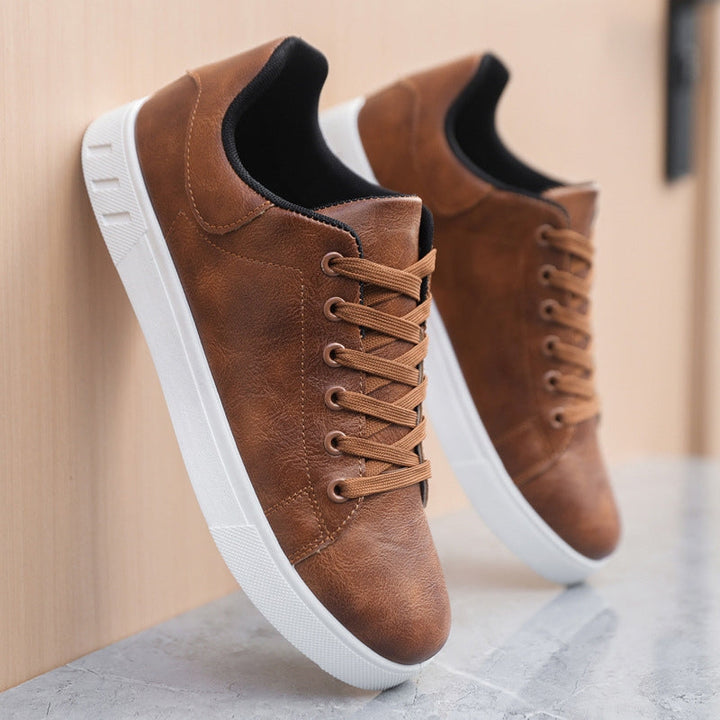 Men’s Casual Lace-Up Sneakers with Leather-Look Finish