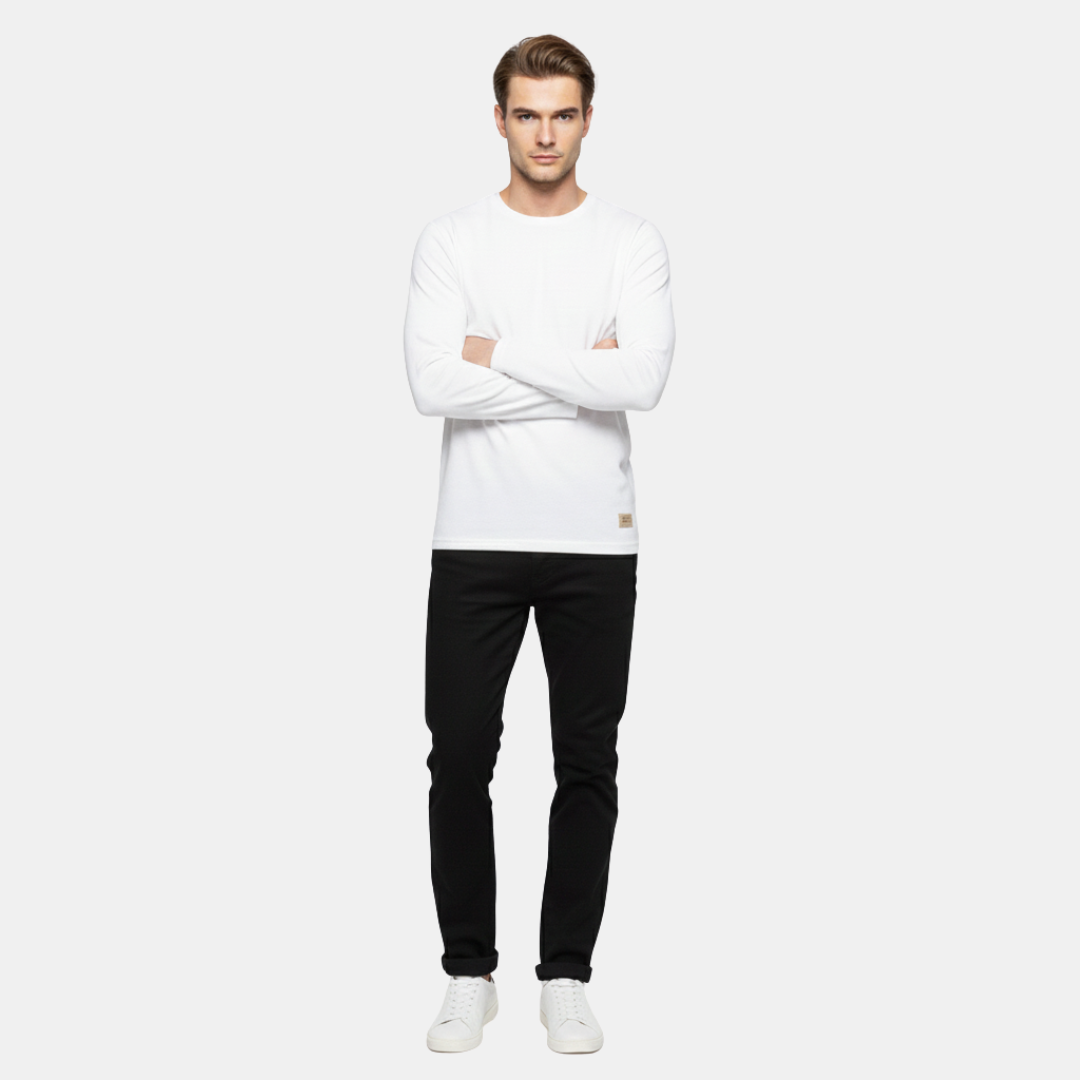 Men’s Soft Long-Sleeve Crewneck T-Shirt